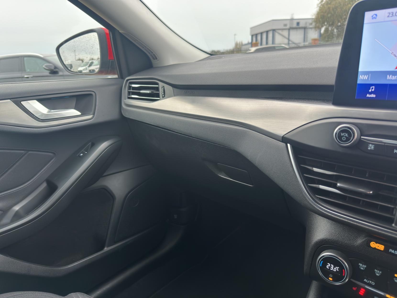 Ford Focus 1.5 EcoBlue Titanium Hatchback 5dr Diesel Auto Euro 6 (s/s) (120 ps)