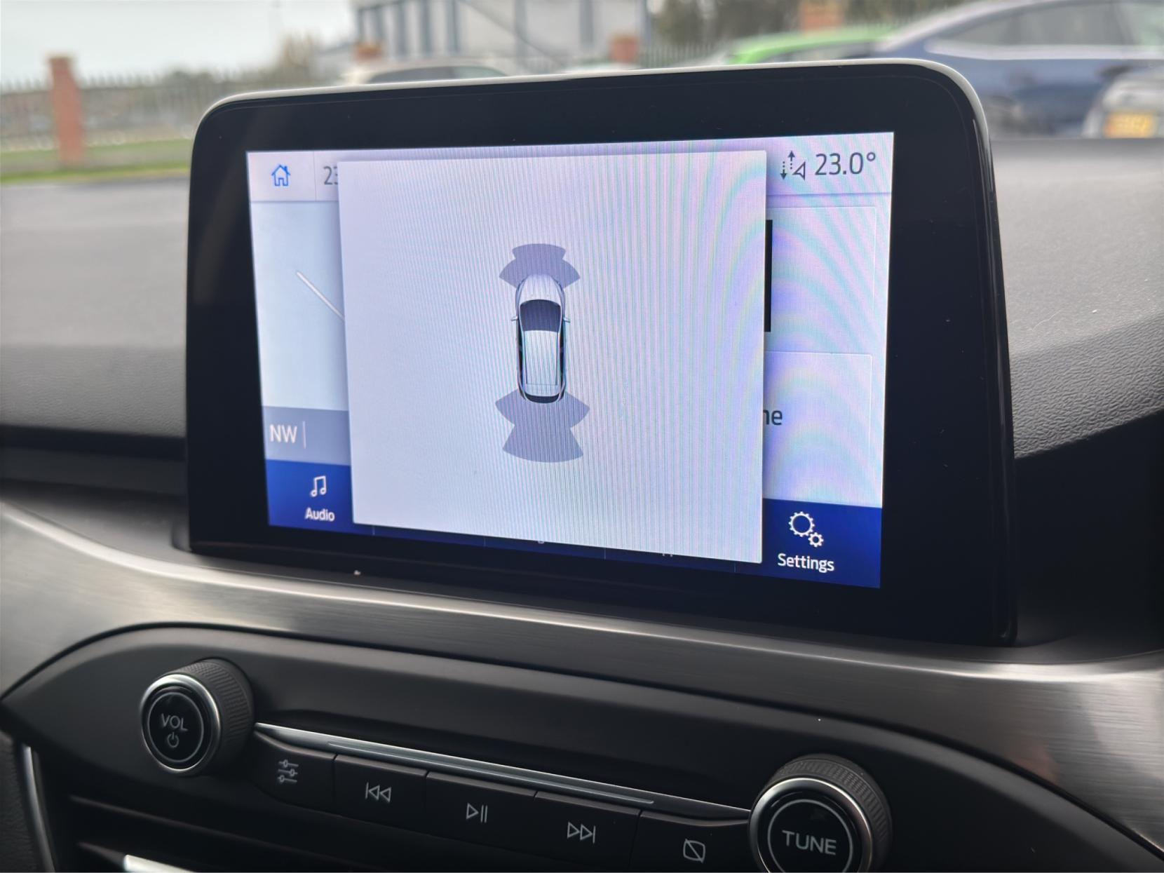 Ford Focus 1.5 EcoBlue Titanium Hatchback 5dr Diesel Auto Euro 6 (s/s) (120 ps)