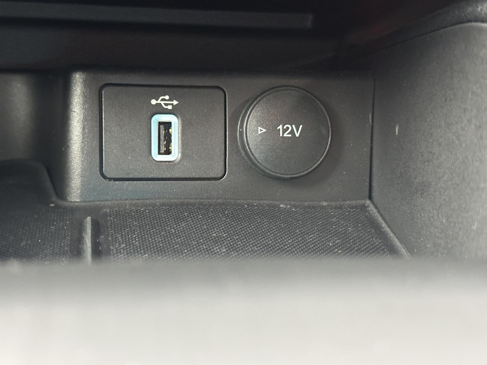 Ford Focus 1.5 EcoBlue Titanium Hatchback 5dr Diesel Auto Euro 6 (s/s) (120 ps)