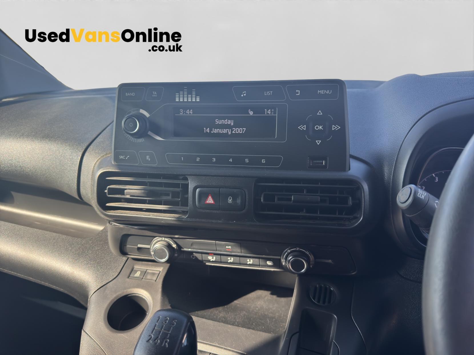 Vauxhall Combo 1.5 Turbo D 2300 Sportive Panel Van 4dr Diesel Manual L2 H1 Euro 6 (s/s) (100 ps)