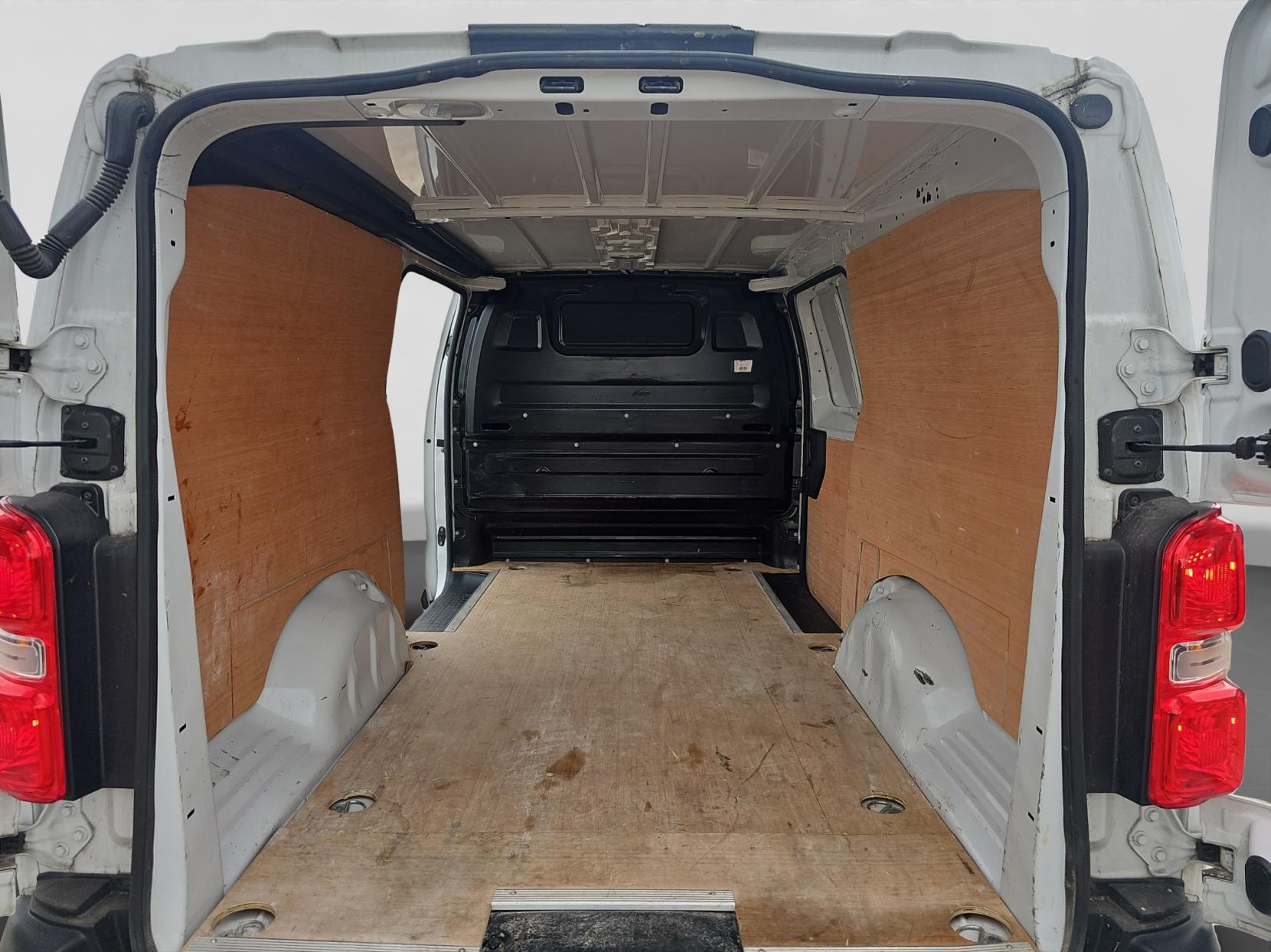 Vauxhall Vivaro 1.5 Turbo D 2900 Dynamic Panel Van 6dr Diesel Manual L2 H1 Euro 6 (s/s) (100 ps)
