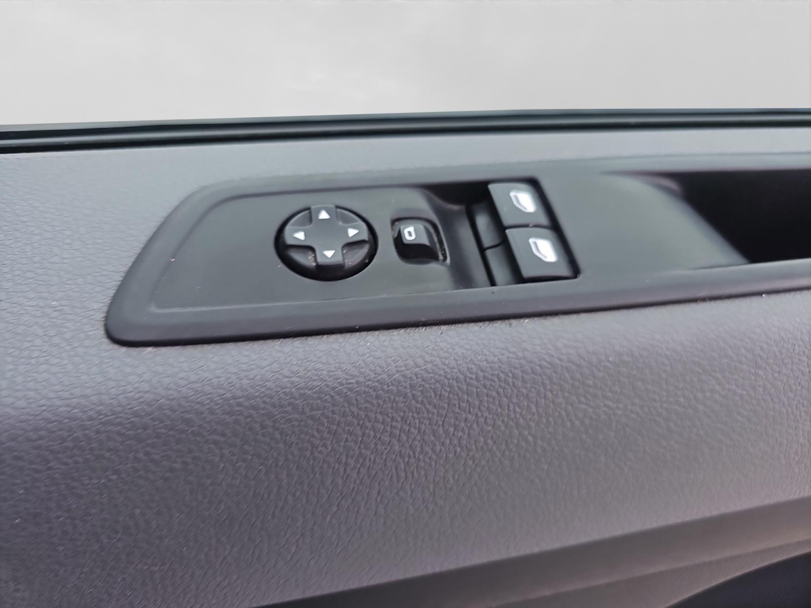 Vauxhall Vivaro 1.5 Turbo D 2900 Dynamic Panel Van 6dr Diesel Manual L2 H1 Euro 6 (s/s) (100 ps)