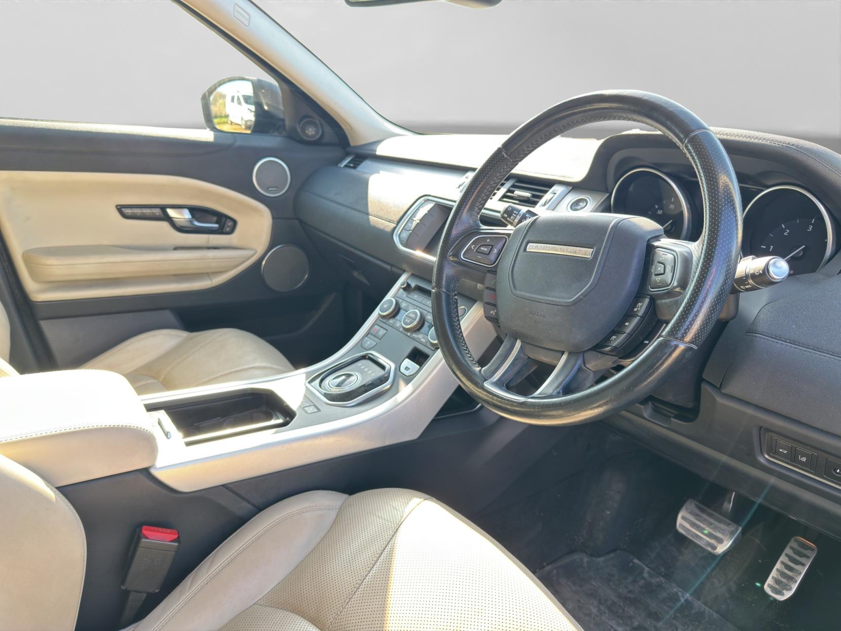 Land Rover Range Rover Evoque 2.0 TD4 HSE Dynamic SUV 5dr Diesel Auto 4WD Euro 6 (s/s) (180 ps)