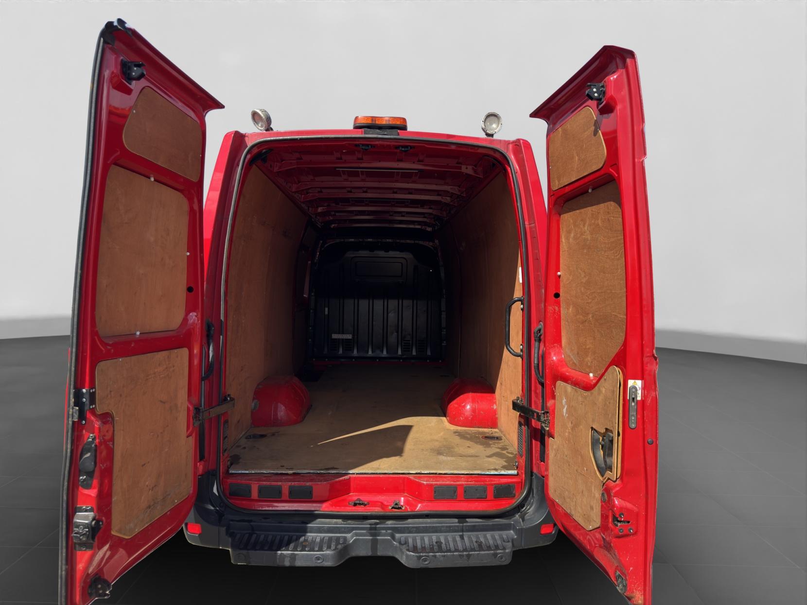 Renault Master 2.3 dCi ENERGY 35 Business Long Overhang Panel Van 4dr Diesel Manual RWD LWB Medium Roof Euro 6 (s/s) (TRW) (145 bhp)