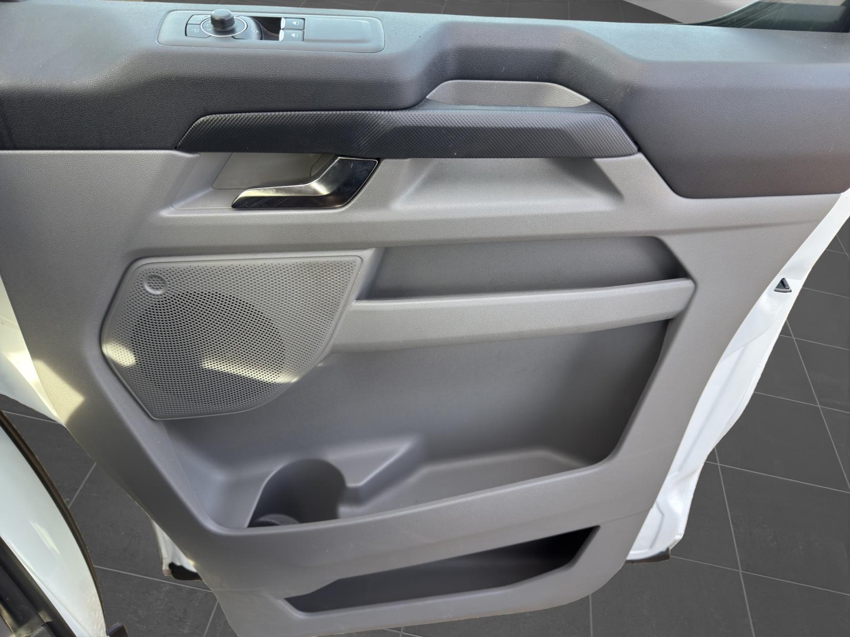 Ford Transit Custom 2.0 300 EcoBlue Limited Panel Van 5dr Diesel Manual L2 H1 Euro 6 (s/s) (136 ps)