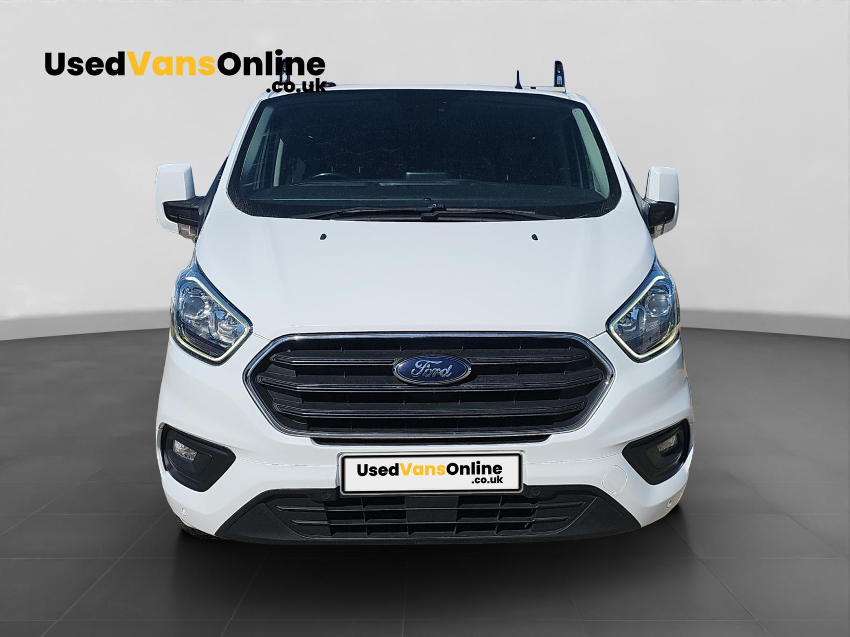Ford Transit Custom 2.0 300 EcoBlue Limited Crew Van Double Cab 5dr Diesel Manual L1 H1 Euro 6 (6 Seat) (130 ps)