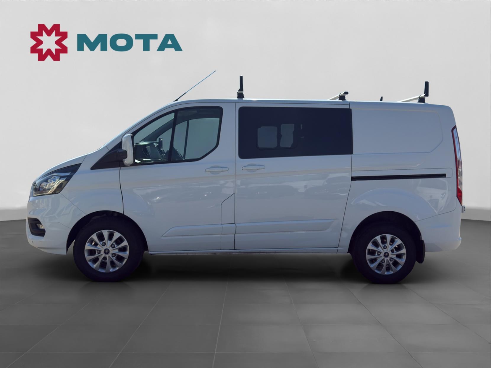 Ford Transit Custom 2.0 300 EcoBlue Limited Crew Van Double Cab 5dr Diesel Manual L1 H1 Euro 6 (6 Seat) (130 ps)