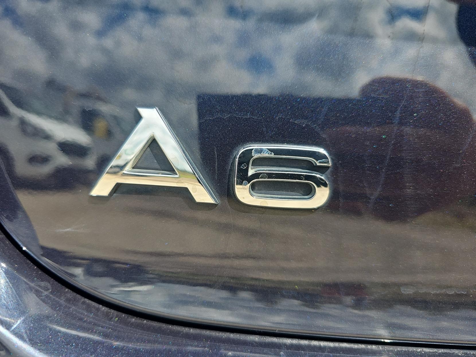 Audi A6 Saloon 3.0 TDI V6 Black Edition Saloon 4dr Diesel S Tronic Euro 6 (s/s) (218 ps)