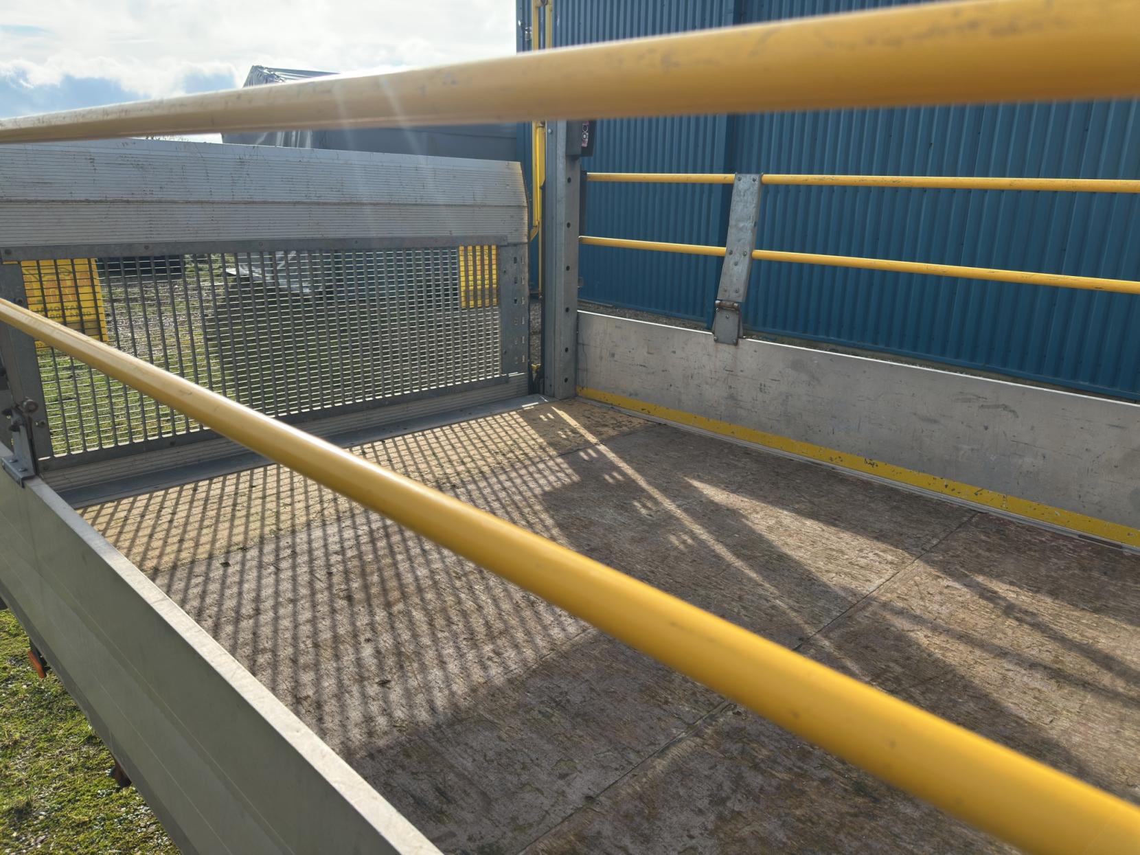 Fiat Ducato 2.3 MultiJetII 35 Maxi Chassis Cab 2dr Diesel Manual M H1 Euro 6 (140 ps)