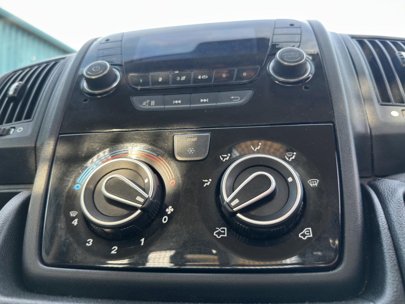 Fiat Ducato 2.3 MultiJetII 35 Maxi Chassis Cab 2dr Diesel Manual M H1 Euro 6 (140 ps)