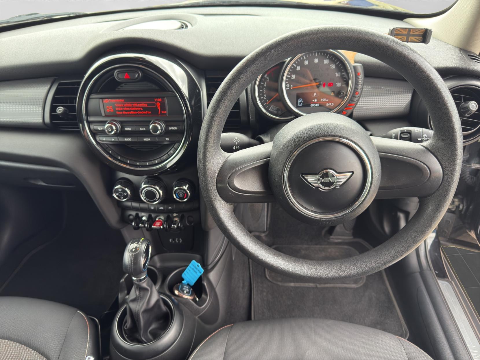 MINI Hatch 1.5 Cooper D Hatchback 5dr Diesel Auto Euro 6 (s/s) (116 ps)