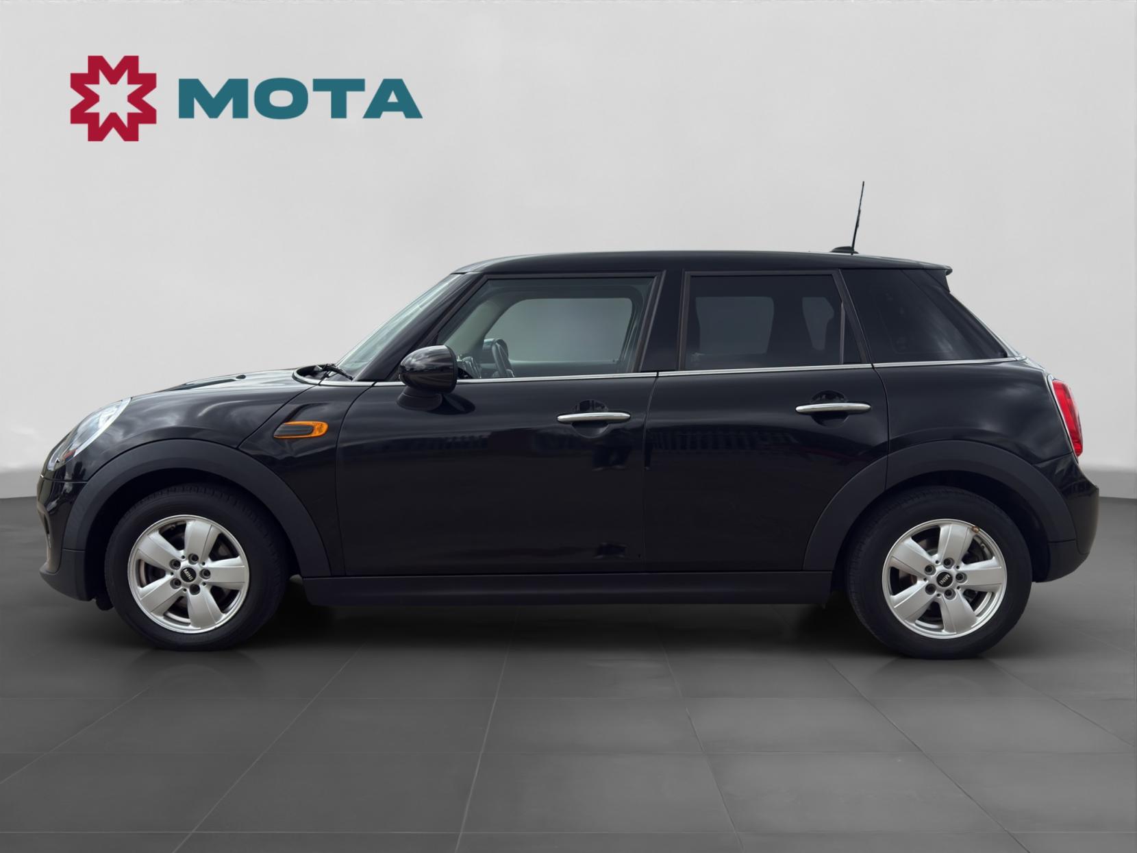 MINI Hatch 1.5 Cooper D Hatchback 5dr Diesel Auto Euro 6 (s/s) (116 ps)