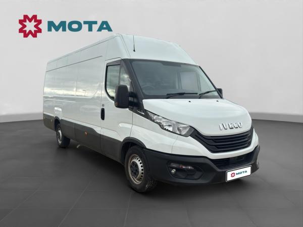 Iveco Daily 2.3 35S 3520L Panel Van LCV (2019 - )