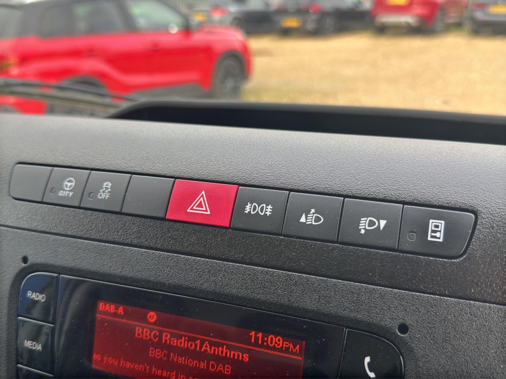 Iveco Daily 2.3 35S 3520L Panel Van LCV (2019 - )