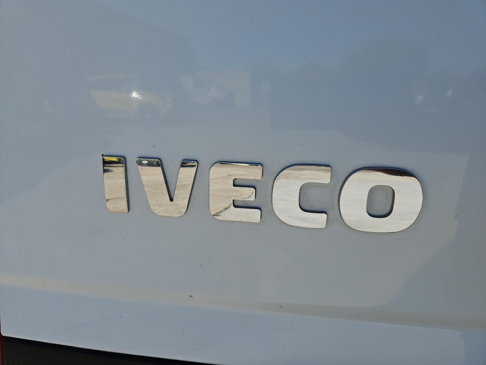 Iveco Daily 2.3 35S 3520L Panel Van LCV (2019 - )
