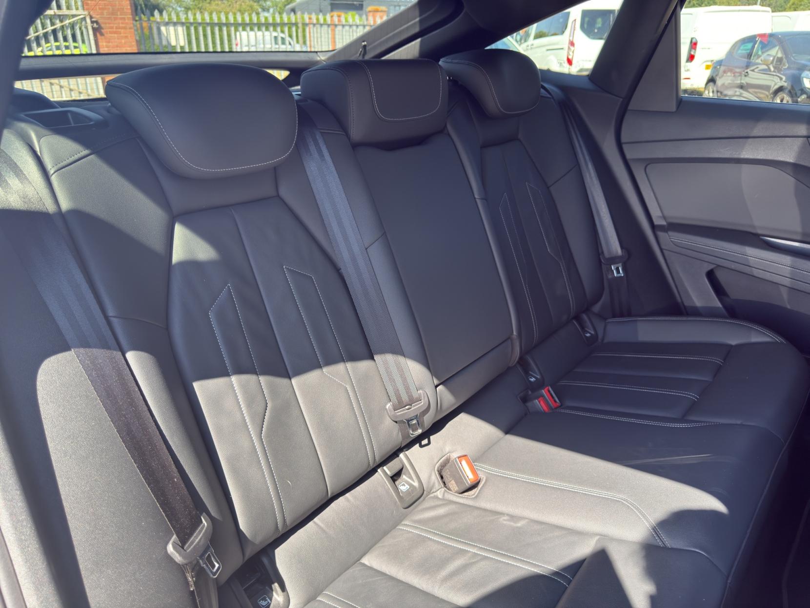 Audi Q4 e-tron 40 Launch Edition Sportback 5dr Electric Auto 82kWh (204 ps)