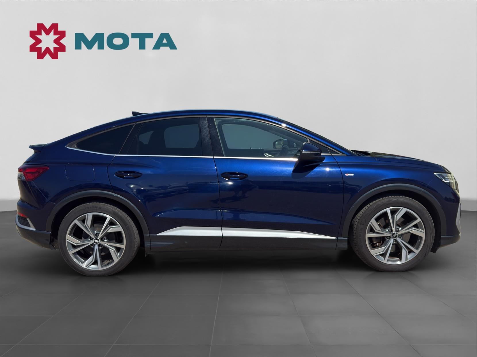 Audi Q4 e-tron 40 Launch Edition Sportback 5dr Electric Auto 82kWh (204 ps)