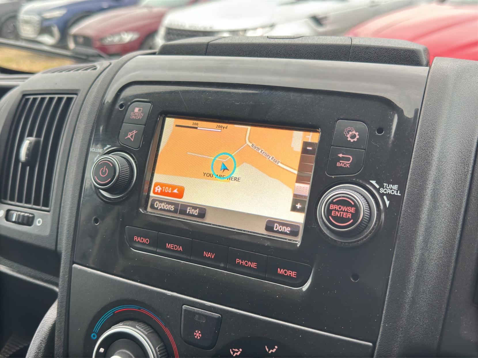 Peugeot Boxer 2.2 BlueHDi 335 Professional Panel Van 5dr Diesel Manual L3 H2 Euro 6 (s/s) (140 ps)