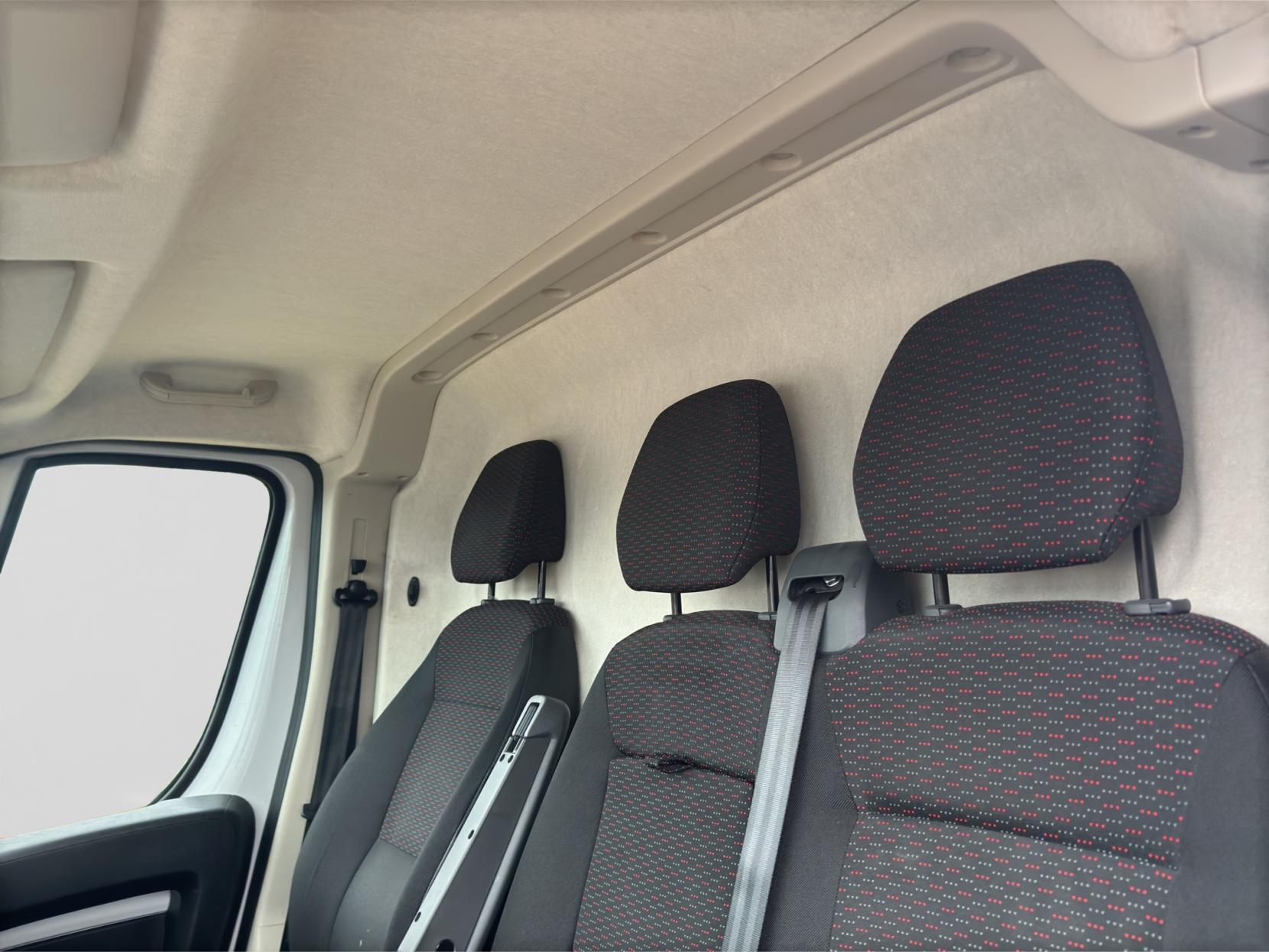 Peugeot Boxer 2.2 BlueHDi 335 Professional Panel Van 5dr Diesel Manual L3 H2 Euro 6 (s/s) (140 ps)