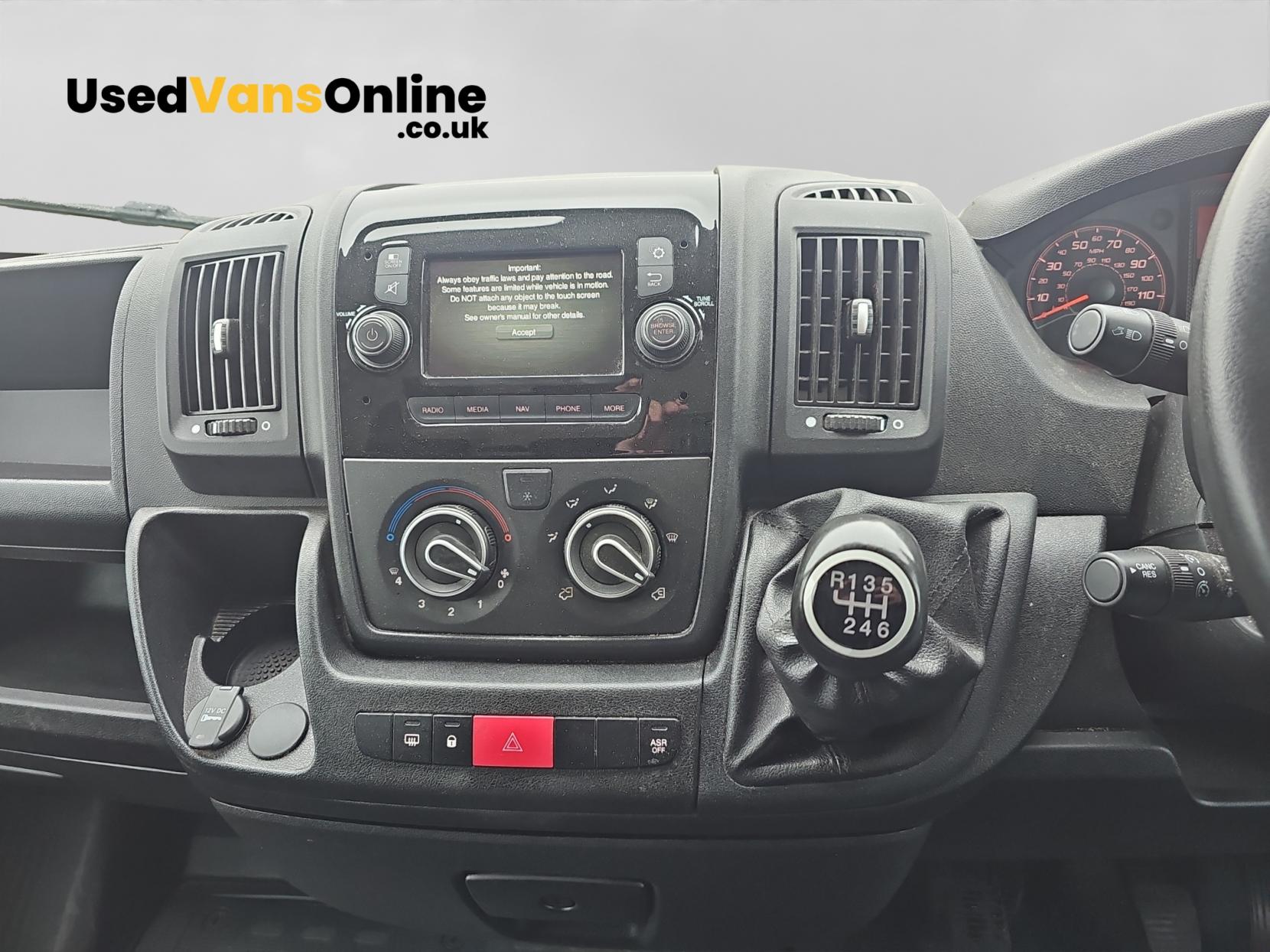Peugeot Boxer 2.2 BlueHDi 335 Professional Panel Van 5dr Diesel Manual L2 H2 Euro 6 (s/s) (140 ps)