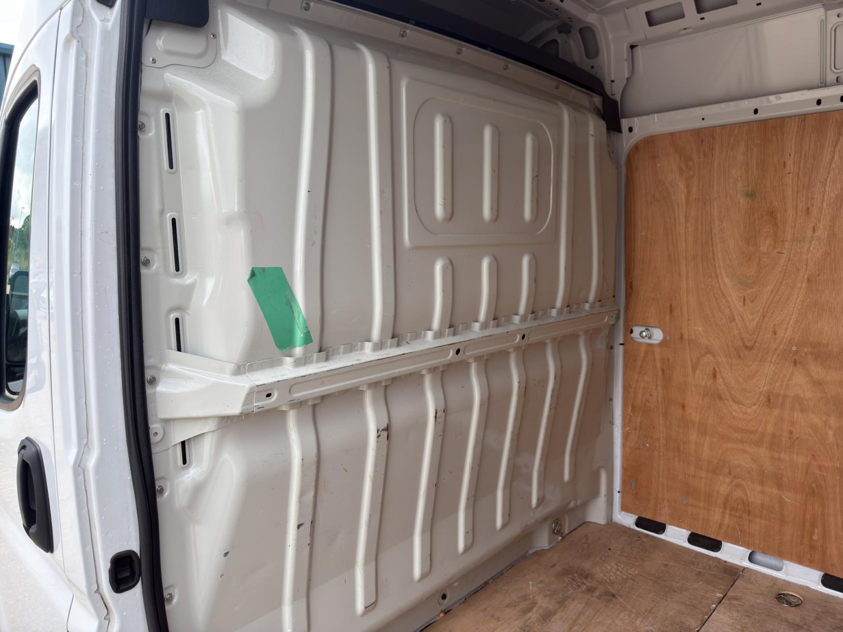 Vauxhall Movano 2.2 CDTi 3500 BiTurbo Dynamic Panel Van 5dr Diesel Manual FWD L2 H2 Euro 6 (s/s) (140 ps)