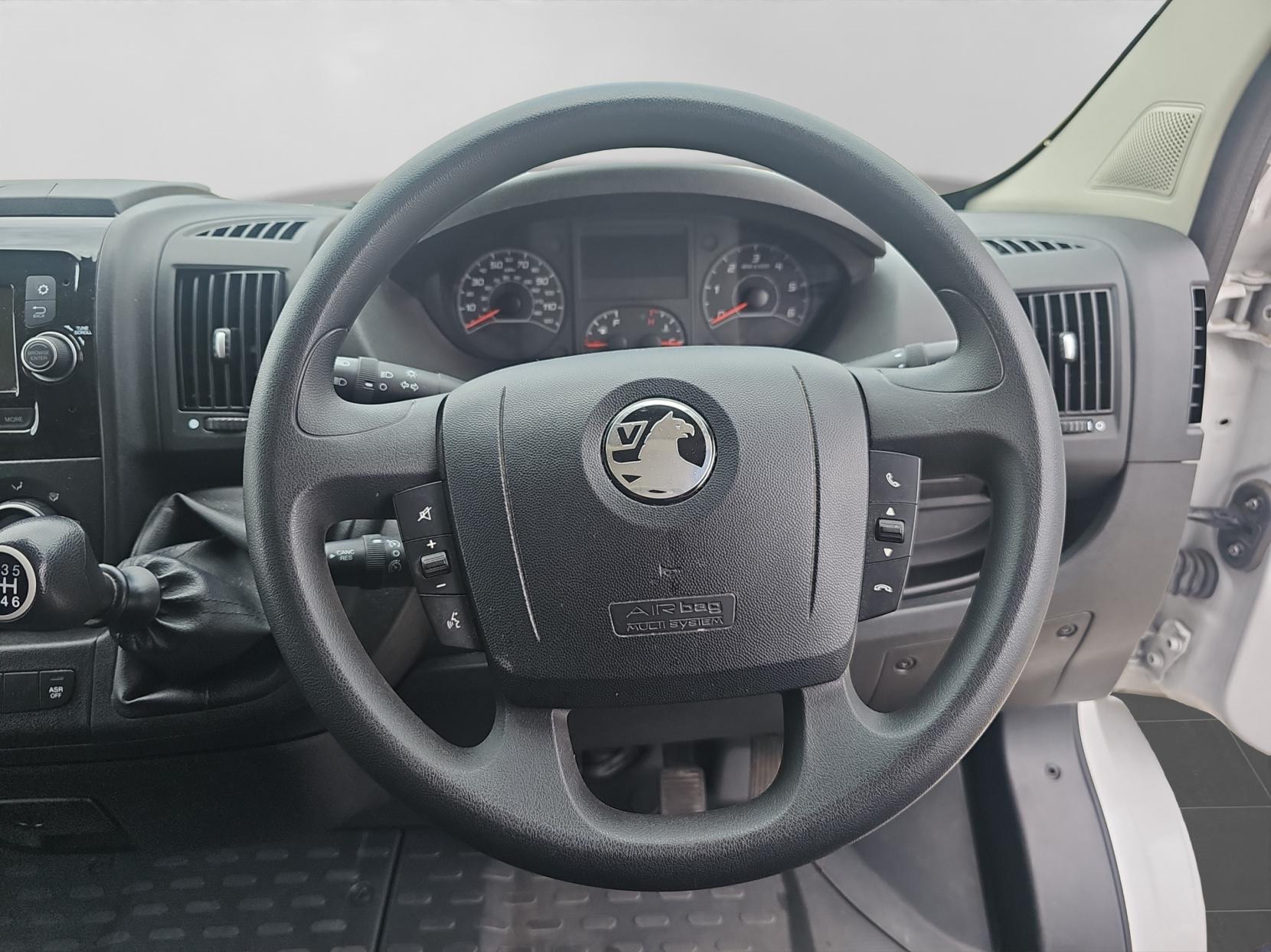 Vauxhall Movano 2.2 CDTi 3500 BiTurbo Dynamic Panel Van 5dr Diesel Manual FWD L2 H2 Euro 6 (s/s) (140 ps)