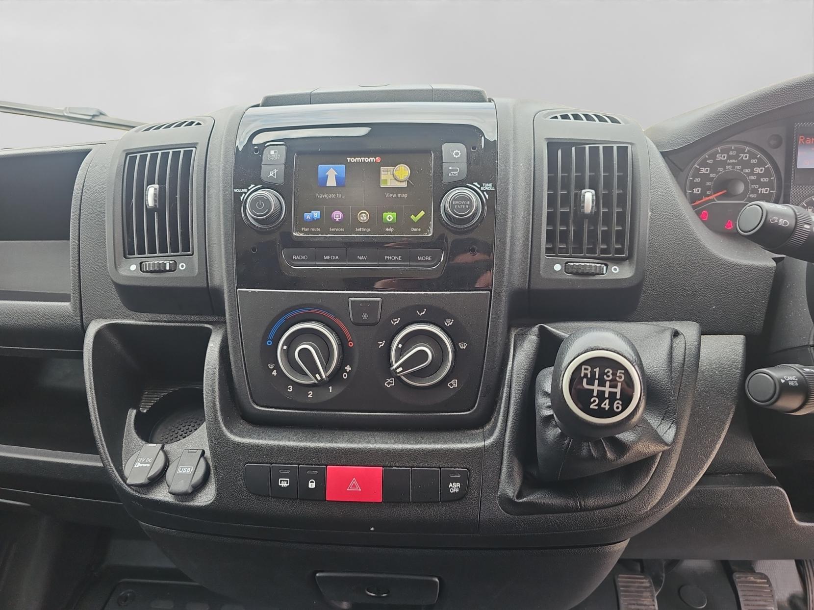 Vauxhall Movano 2.2 CDTi 3500 BiTurbo Dynamic Panel Van 5dr Diesel Manual FWD L2 H2 Euro 6 (s/s) (140 ps)