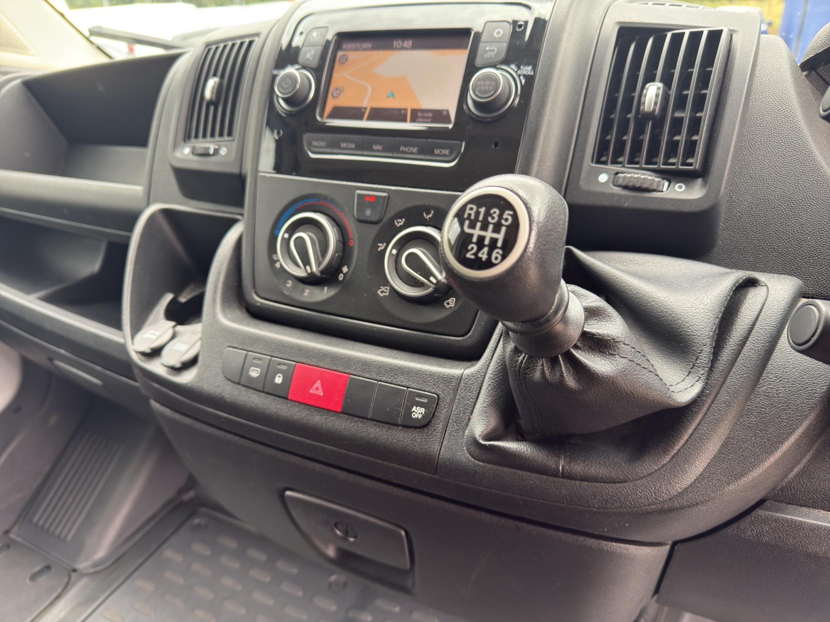 Vauxhall Movano 2.2 CDTi 3500 BiTurbo Dynamic Panel Van 5dr Diesel Manual FWD L2 H2 Euro 6 (s/s) (140 ps)