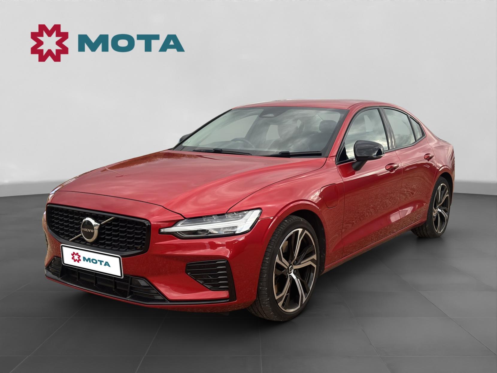 Volvo S60 2.0h T8 Recharge 18.8kWh R-Design Saloon 4dr Petrol Plug-in Hybrid Auto AWD Euro 6 (s/s) (455 ps)