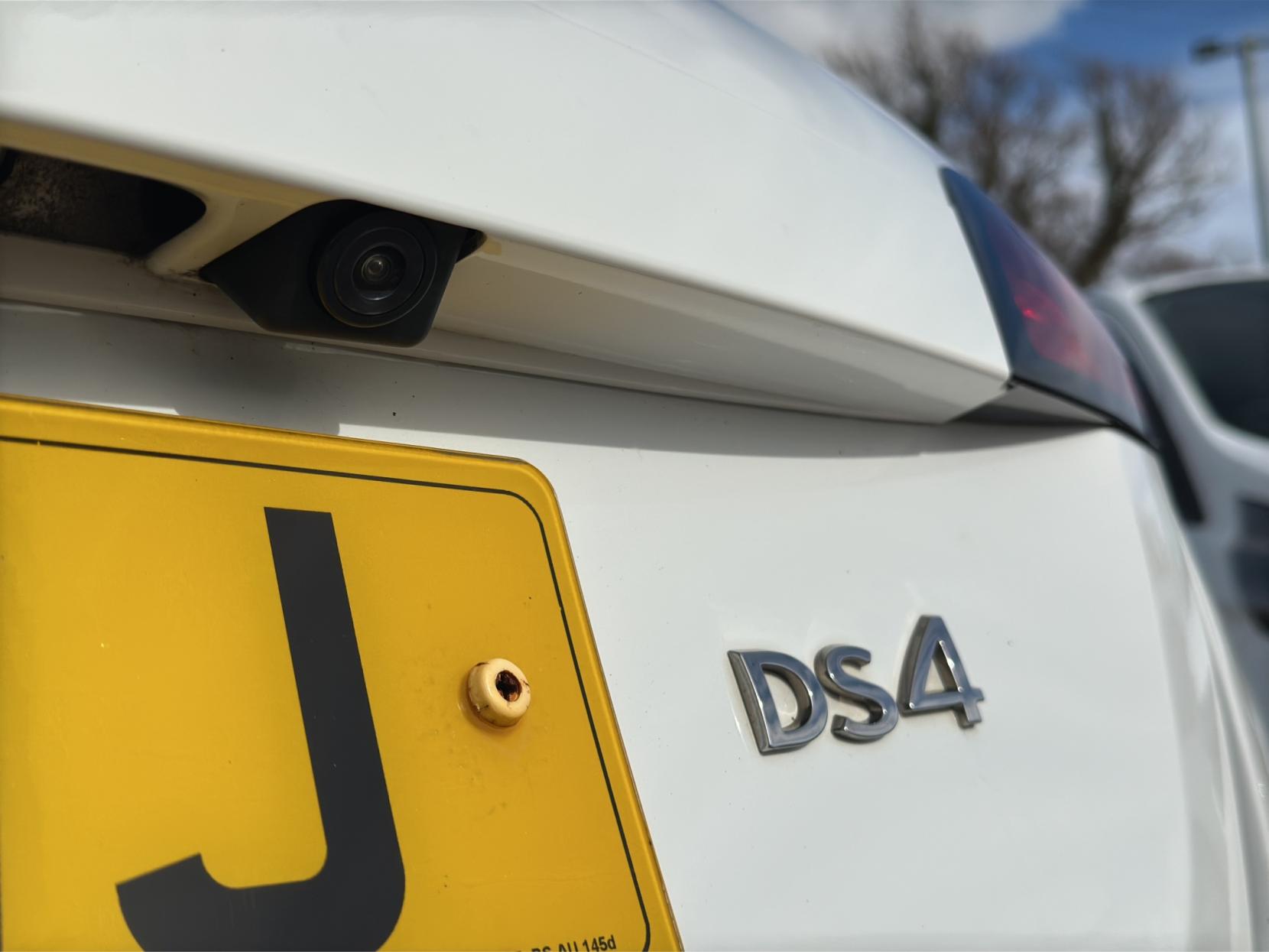 DS AUTOMOBILES DS 4 1.6 BlueHDi Prestige Hatchback 5dr Diesel Manual Euro 6 (s/s) (120 ps)