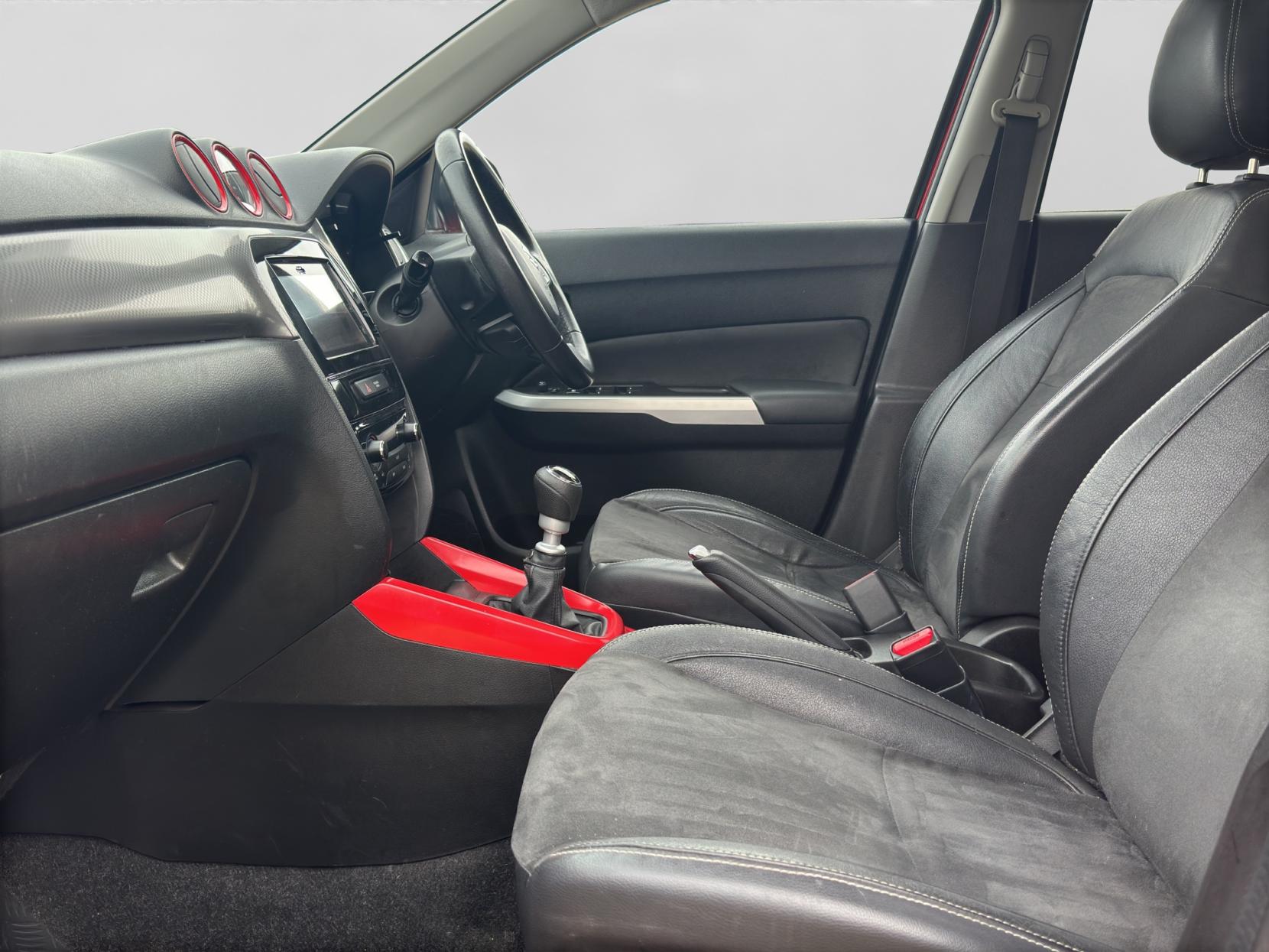 Suzuki Vitara 1.6 DDiS SZ5 SUV 5dr Diesel Manual Euro 6 (s/s) (120 ps)