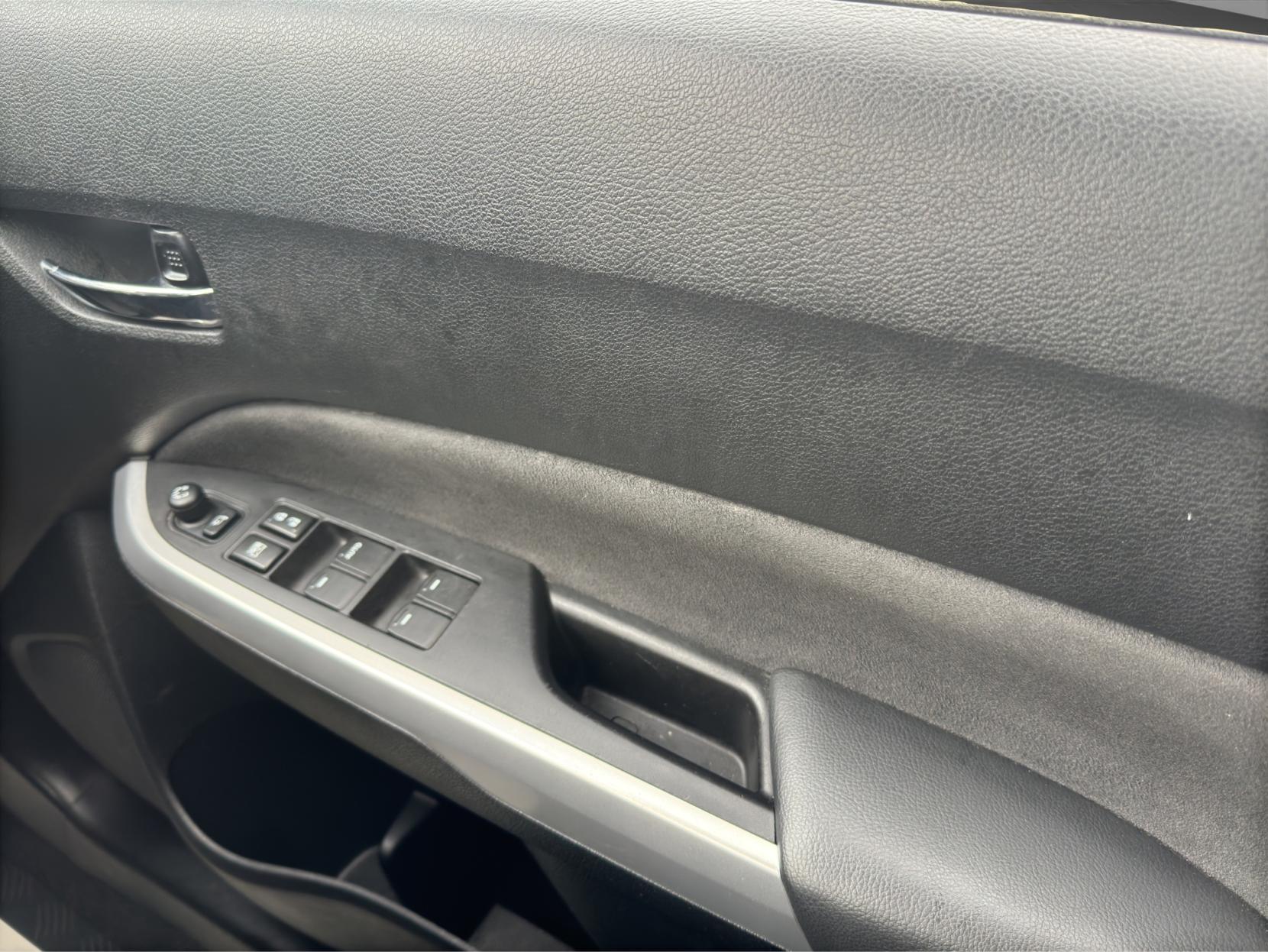 Suzuki Vitara 1.6 DDiS SZ5 SUV 5dr Diesel Manual Euro 6 (s/s) (120 ps)