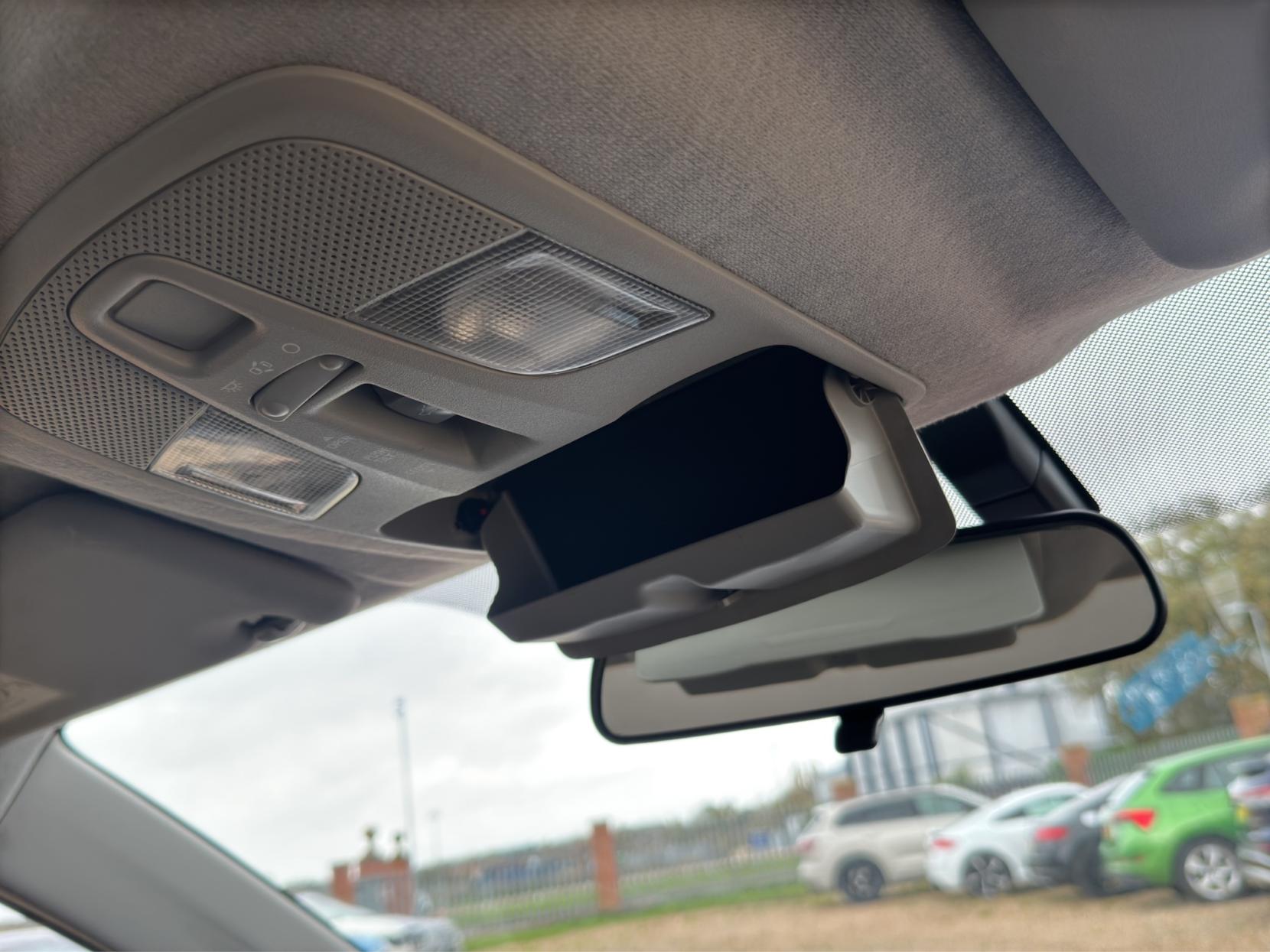 Suzuki Vitara 1.6 DDiS SZ5 SUV 5dr Diesel Manual Euro 6 (s/s) (120 ps)