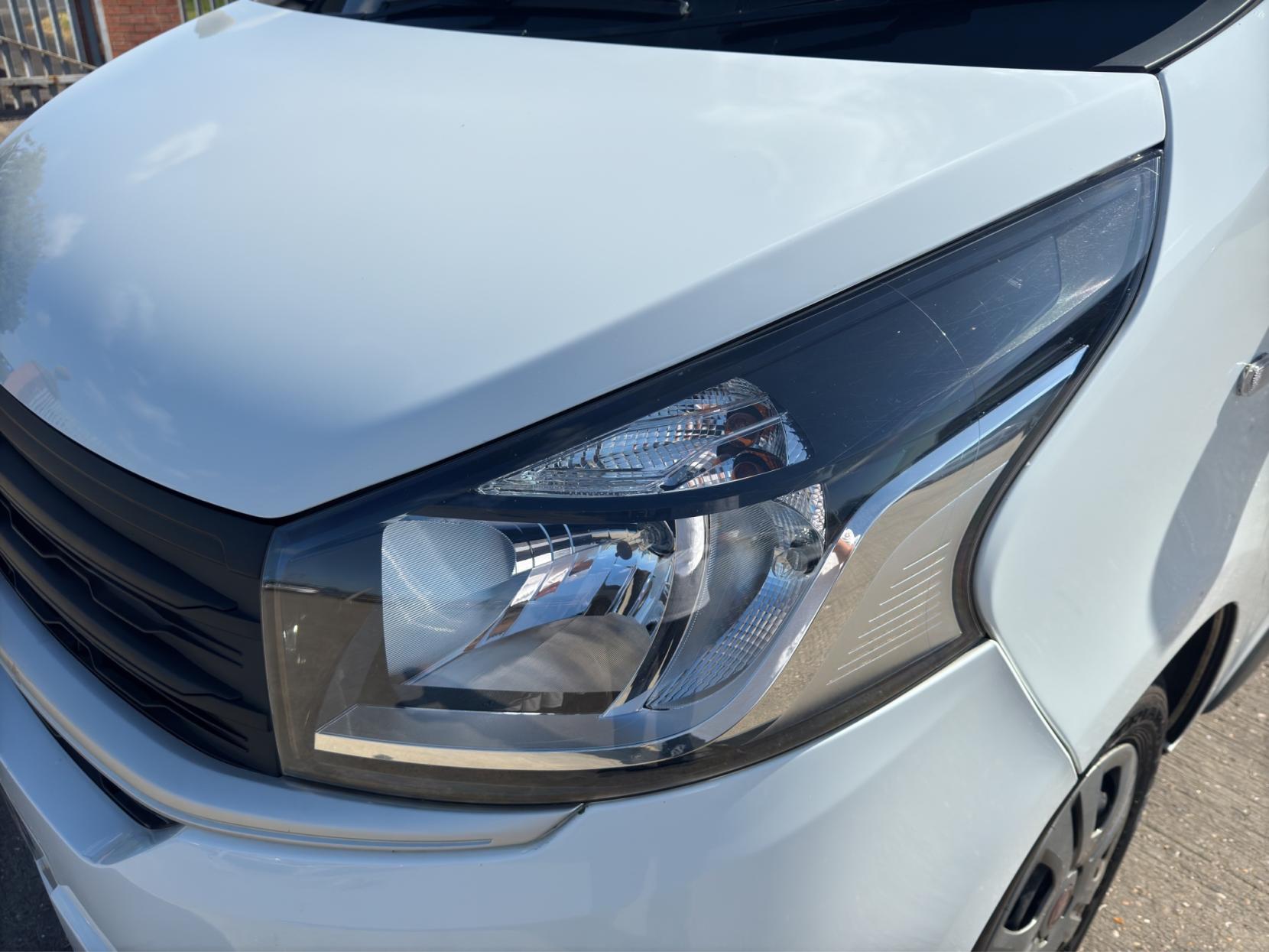 Fiat Talento 2.0 MultiJet 12 Tecnico Panel Van 5dr Diesel Manual L2 H1 Euro 6 (s/s) (120 ps)