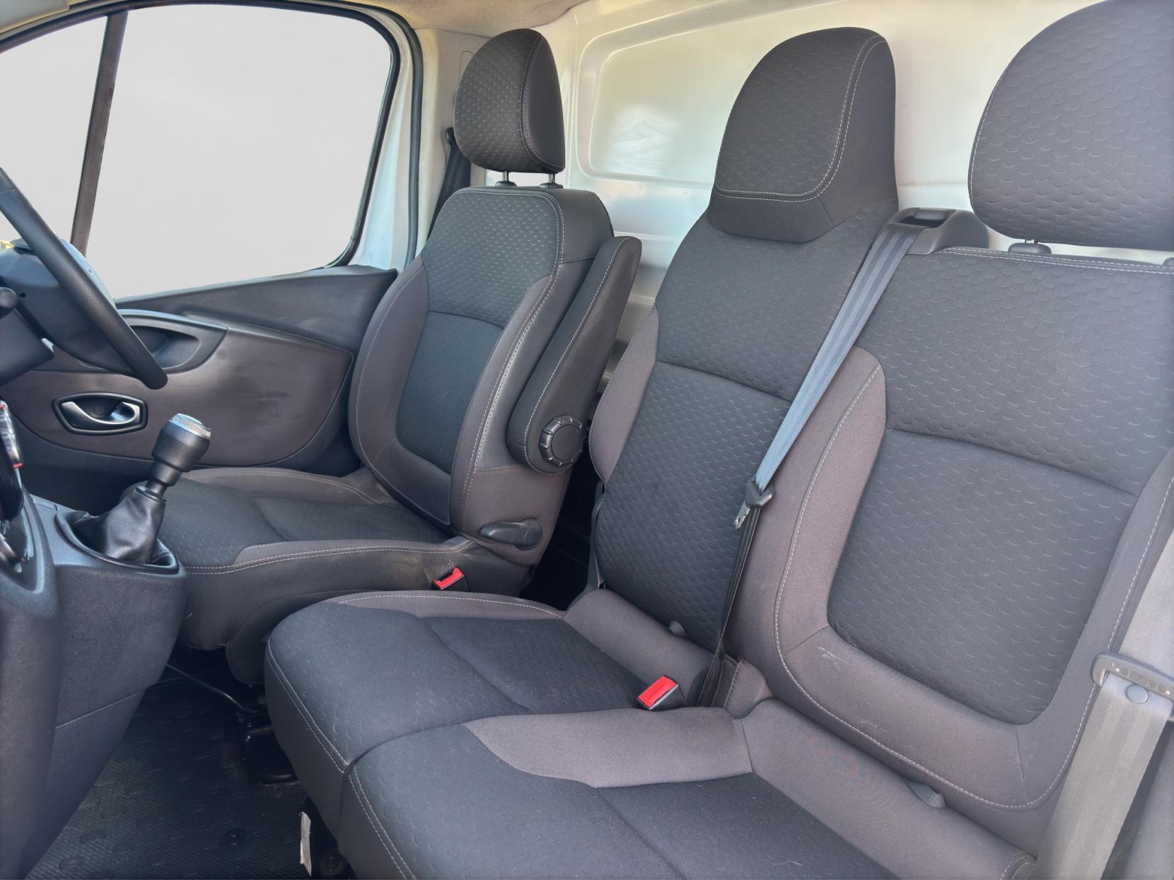 Fiat Talento 2.0 MultiJet 12 Tecnico Panel Van 5dr Diesel Manual L2 H1 Euro 6 (s/s) (120 ps)