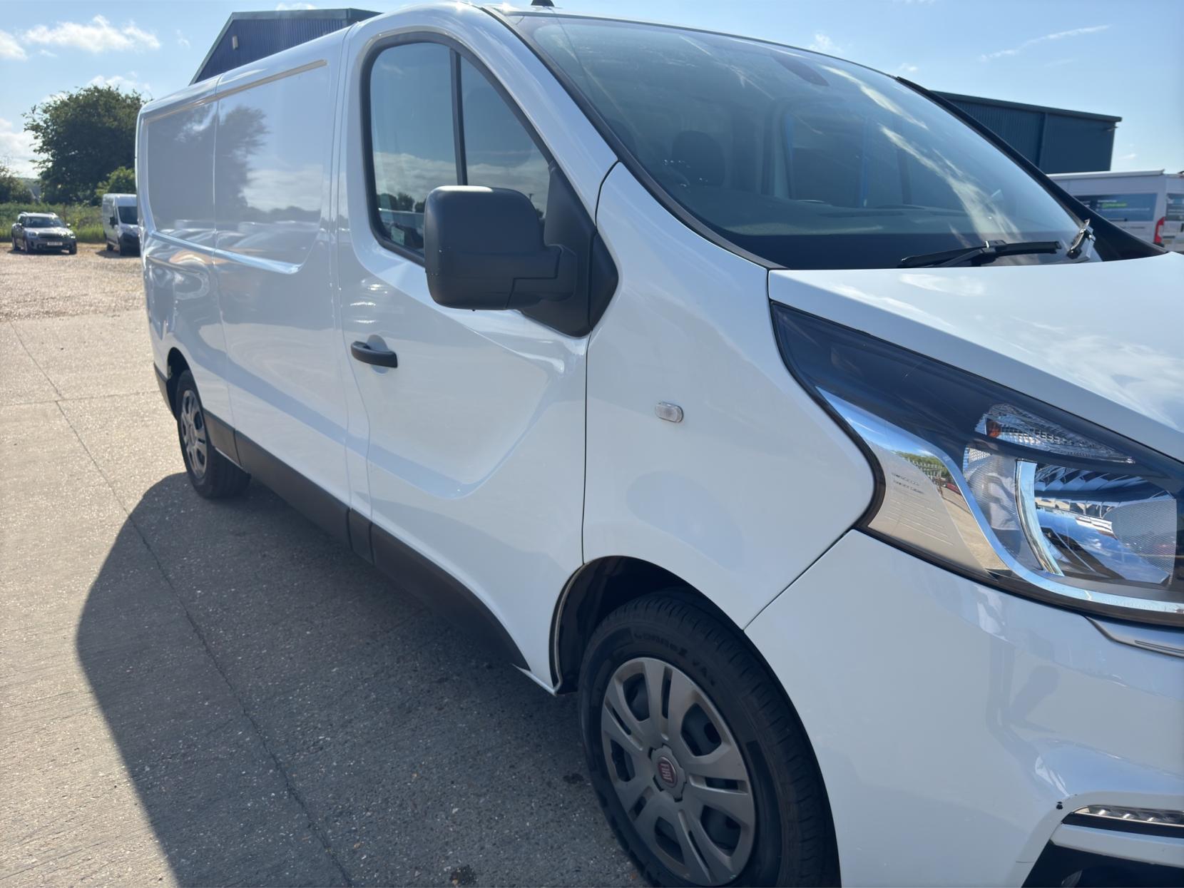 Fiat Talento 2.0 MultiJet 12 Tecnico Panel Van 5dr Diesel Manual L2 H1 Euro 6 (s/s) (120 ps)