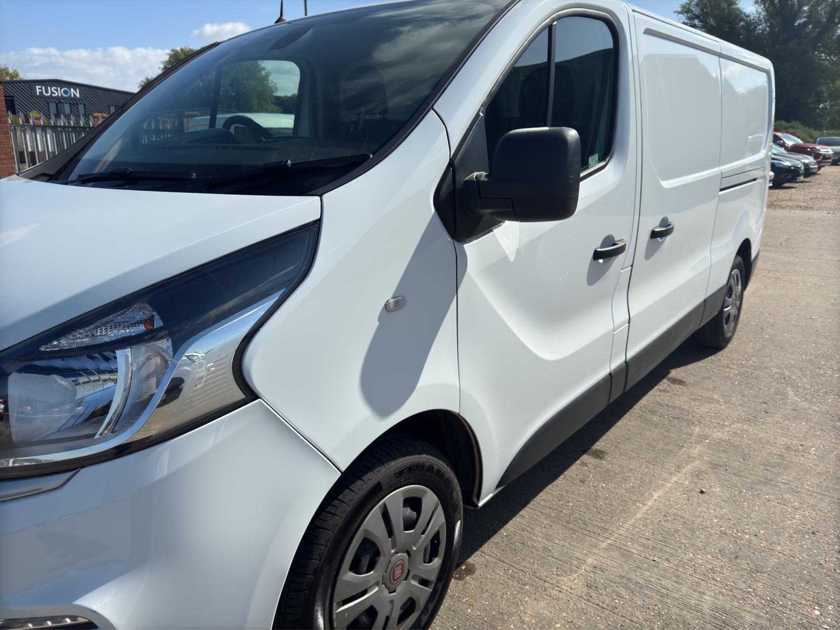 Fiat Talento 2.0 MultiJet 12 Tecnico Panel Van 5dr Diesel Manual L2 H1 Euro 6 (s/s) (120 ps)