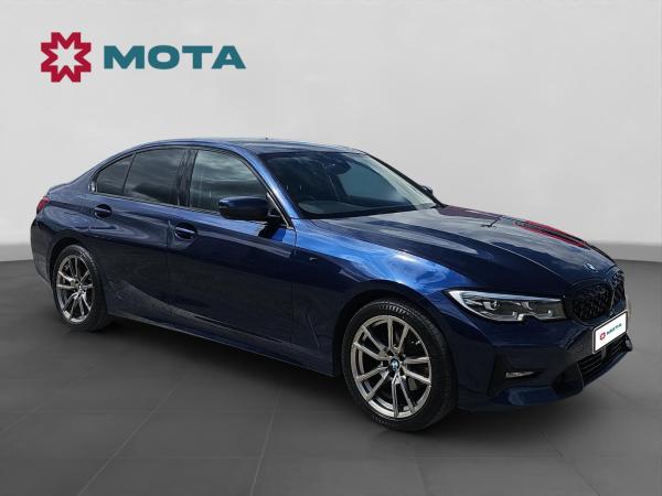 BMW 3 Series 2.0 320d Sport Saloon 4dr Diesel Auto xDrive Euro 6 (s/s) (190 ps)