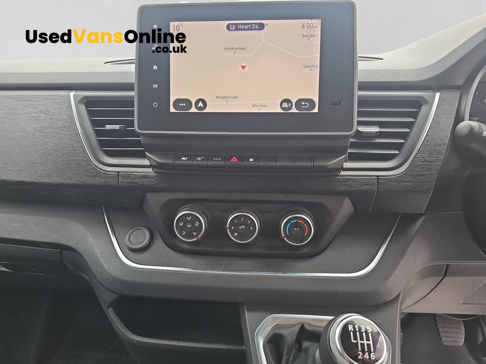 Renault Trafic 2.0 dCi Blue 30 Sport Panel Van 5dr Diesel Manual LWB Euro 6 (s/s) (130 ps)
