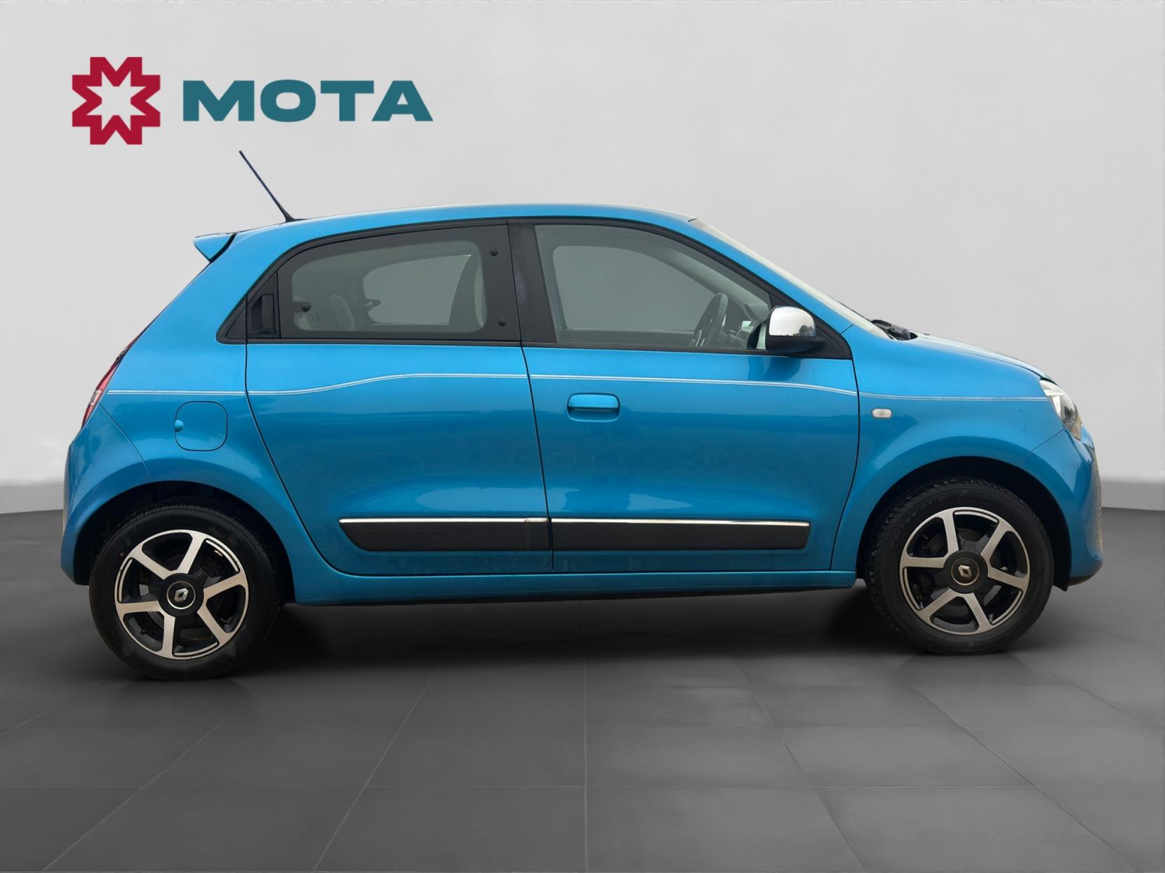 Renault Twingo 0.9 TCe ENERGY Dynamique Hatchback 5dr Petrol Manual Euro 6 (s/s) (90 ps)