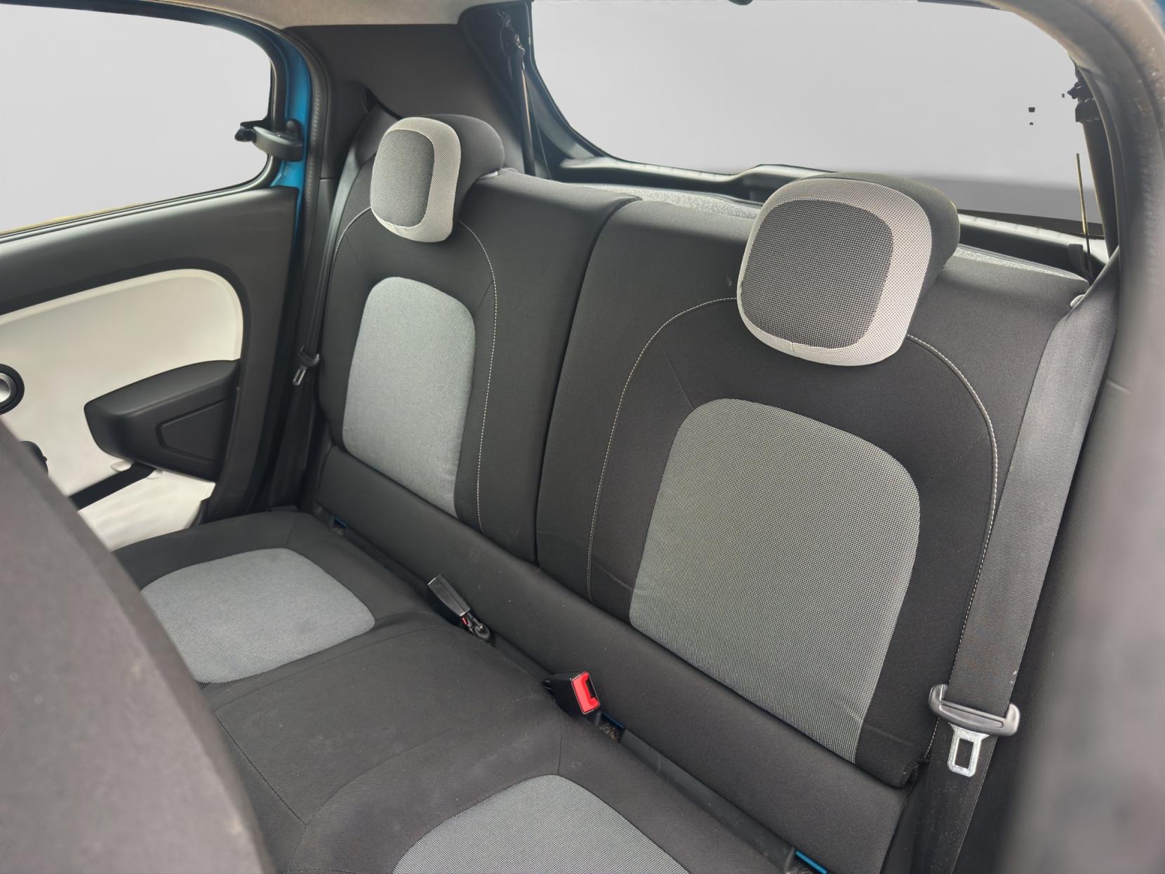 Renault Twingo 0.9 TCe ENERGY Dynamique Hatchback 5dr Petrol Manual Euro 6 (s/s) (90 ps)