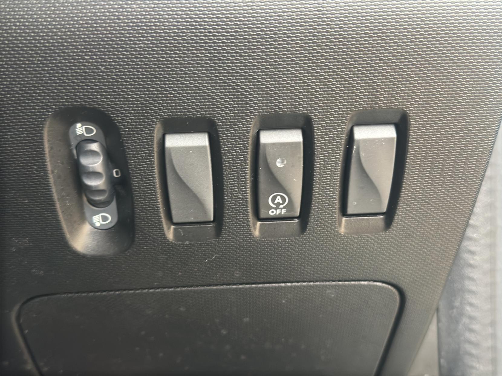 Renault Twingo 0.9 TCe ENERGY Dynamique Hatchback 5dr Petrol Manual Euro 6 (s/s) (90 ps)