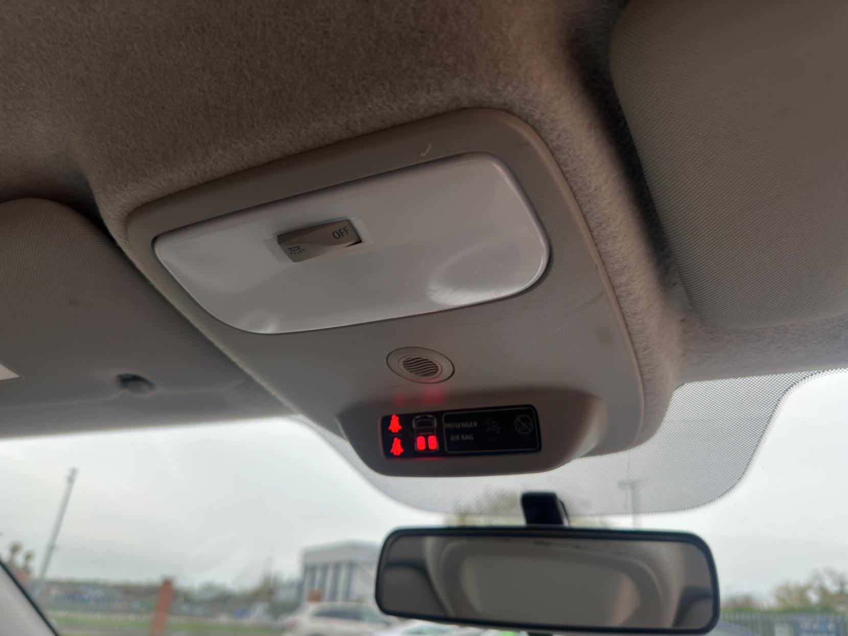 Renault Twingo 0.9 TCe ENERGY Dynamique Hatchback 5dr Petrol Manual Euro 6 (s/s) (90 ps)