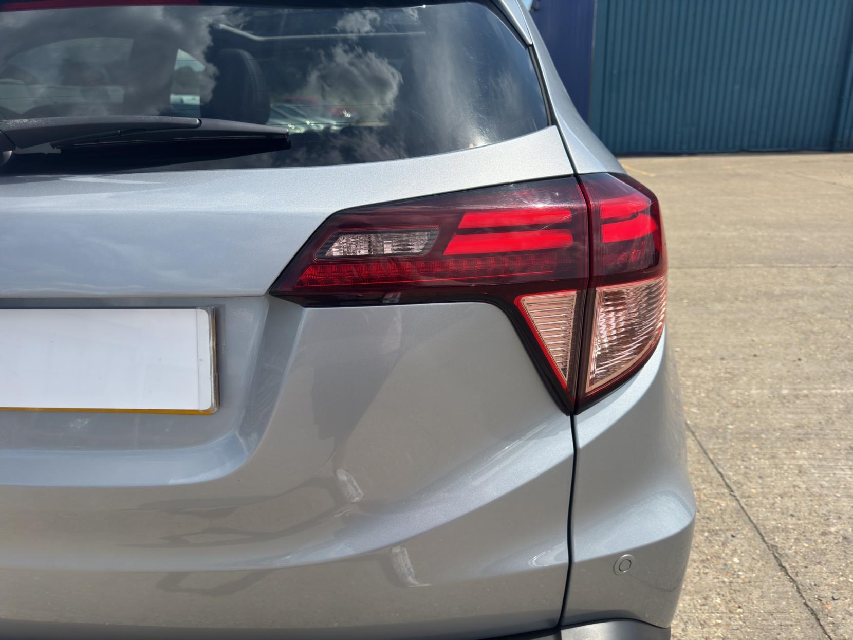 Honda HR-V 1.5 i-VTEC EX SUV 5dr Petrol CVT Euro 6 (s/s) (130 ps)