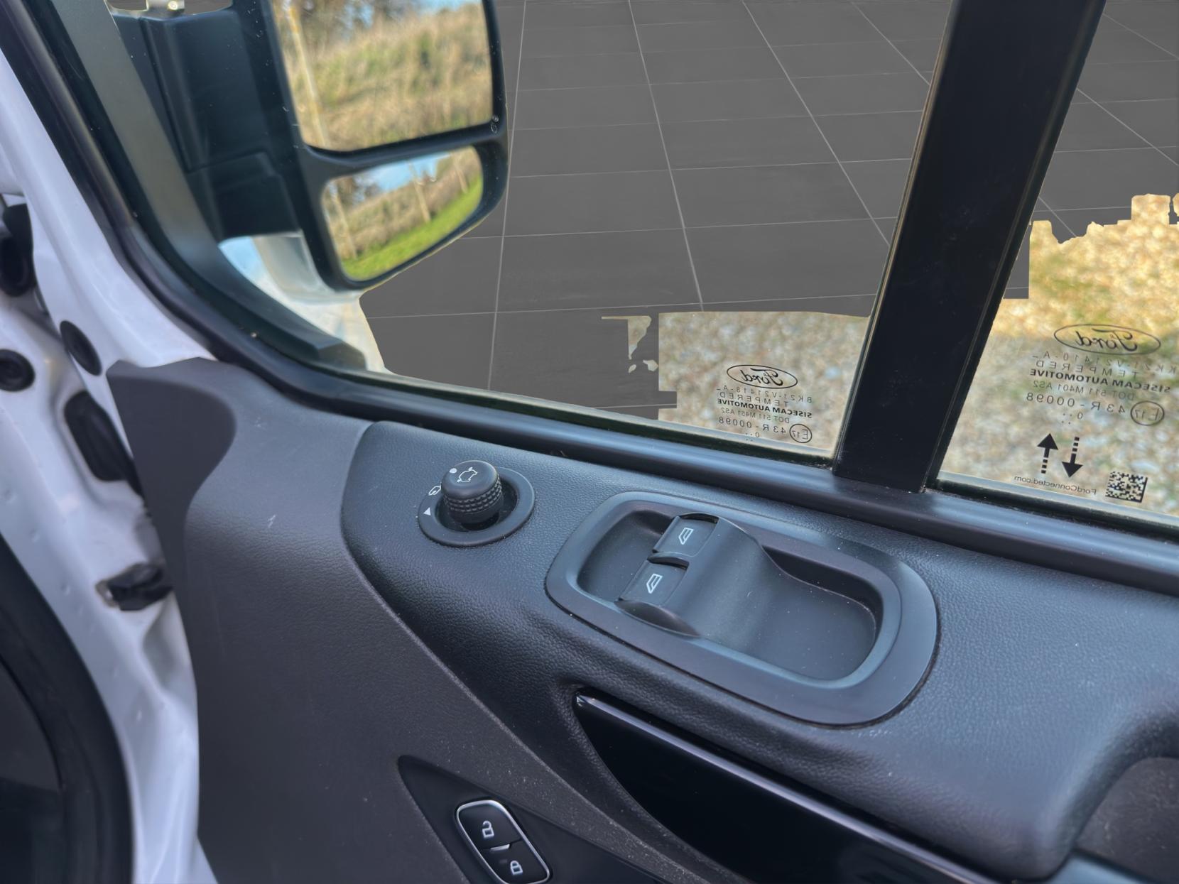 Ford Transit Custom 2.0 280 EcoBlue Limited Panel Van 5dr Diesel Manual L1 H1 Euro 6 (s/s) (130 ps)