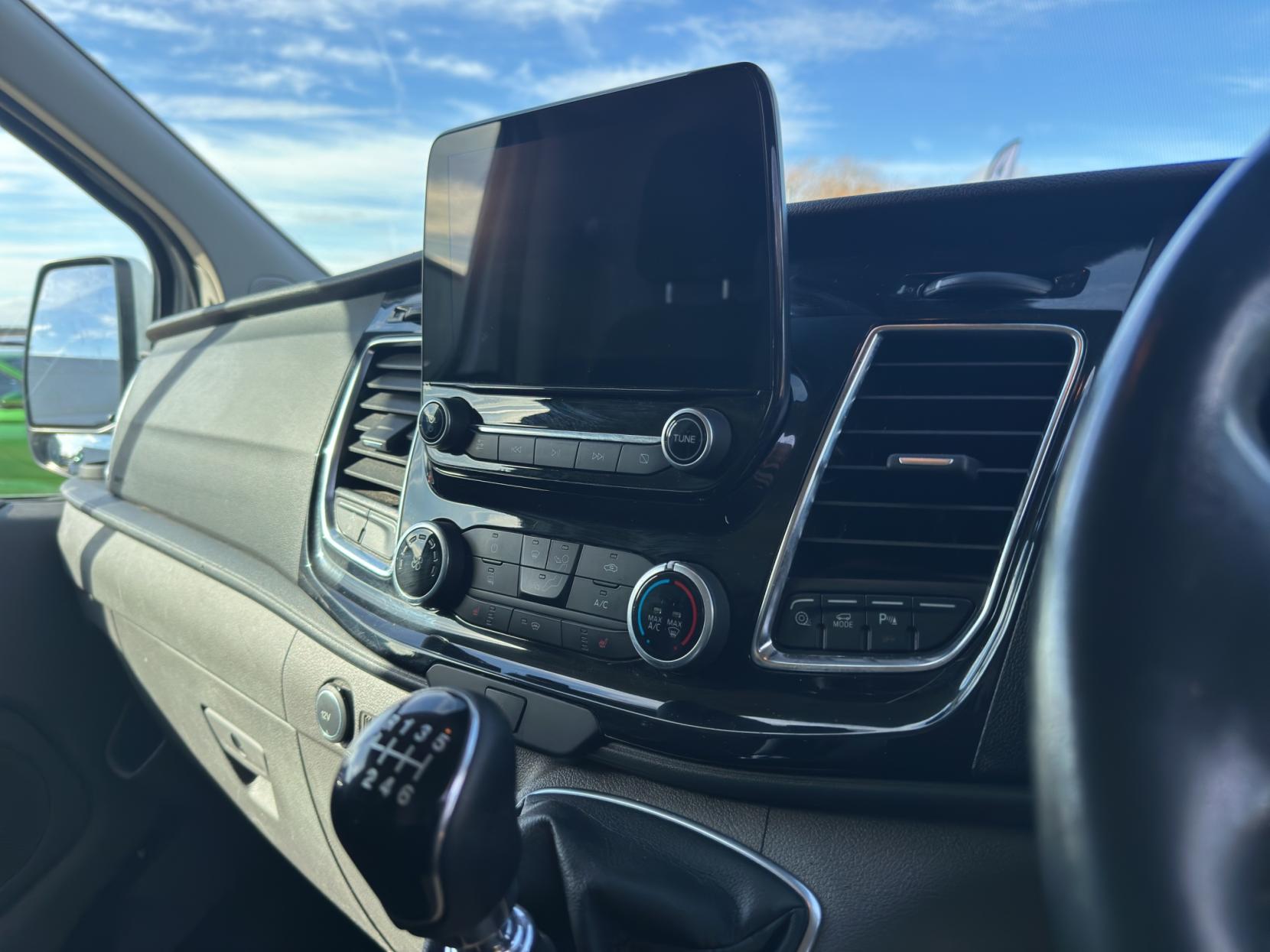 Ford Transit Custom 2.0 280 EcoBlue Limited Panel Van 5dr Diesel Manual L1 H1 Euro 6 (s/s) (130 ps)