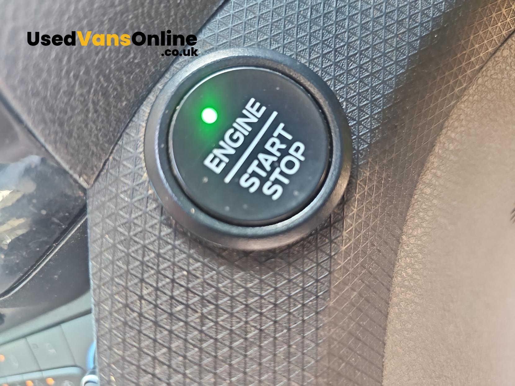 Ford Transit Connect 1.5 240 EcoBlue Limited Panel Van 5dr Diesel Auto L2 Euro 6 (s/s) (120 ps)