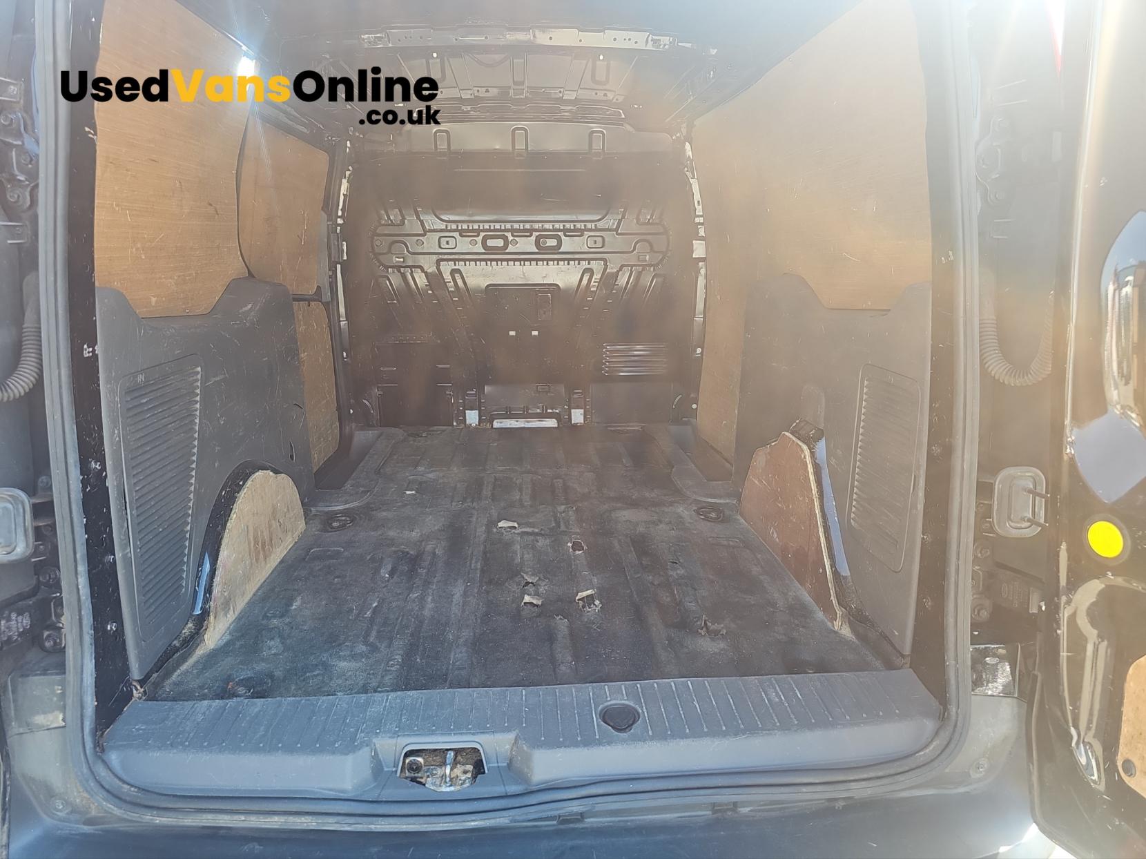 Ford Transit Connect 1.5 240 EcoBlue Limited Panel Van 5dr Diesel Auto L2 Euro 6 (s/s) (120 ps)