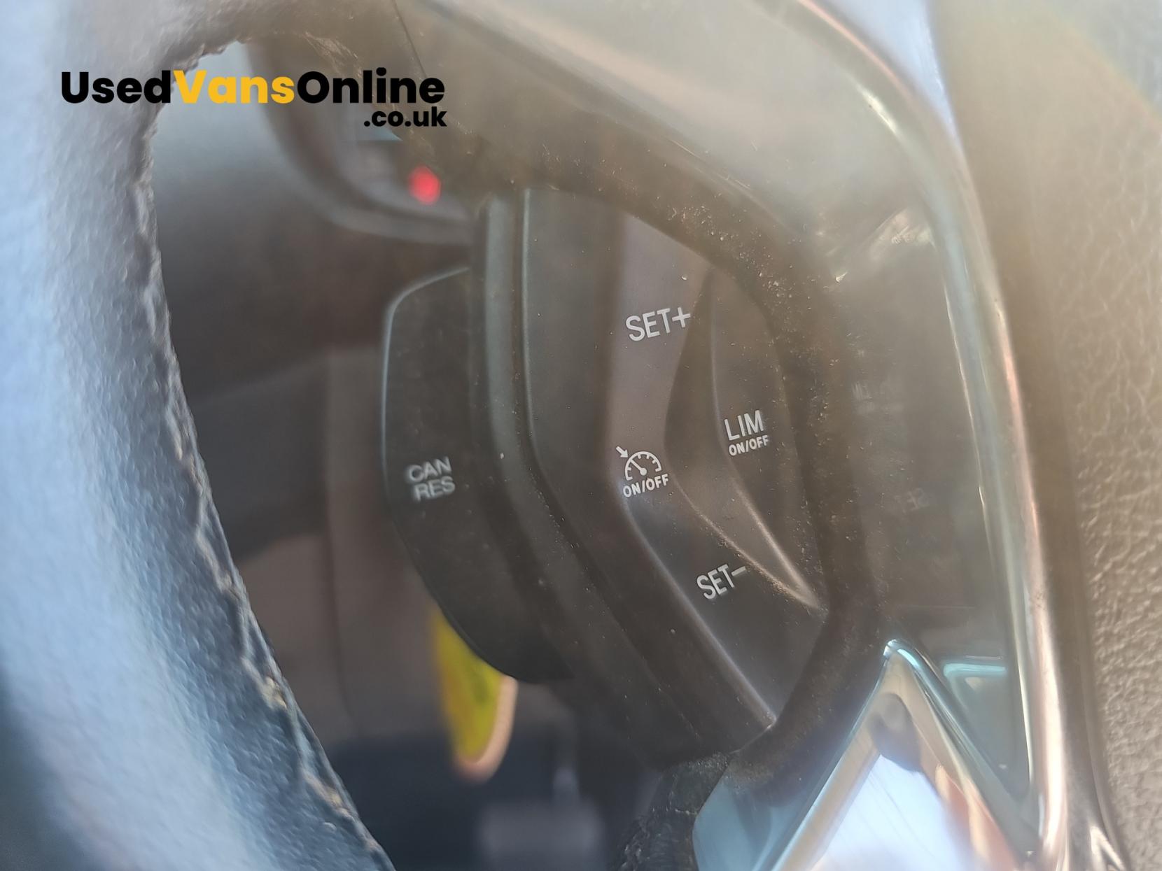 Ford Transit Connect 1.5 240 EcoBlue Limited Panel Van 5dr Diesel Auto L2 Euro 6 (s/s) (120 ps)