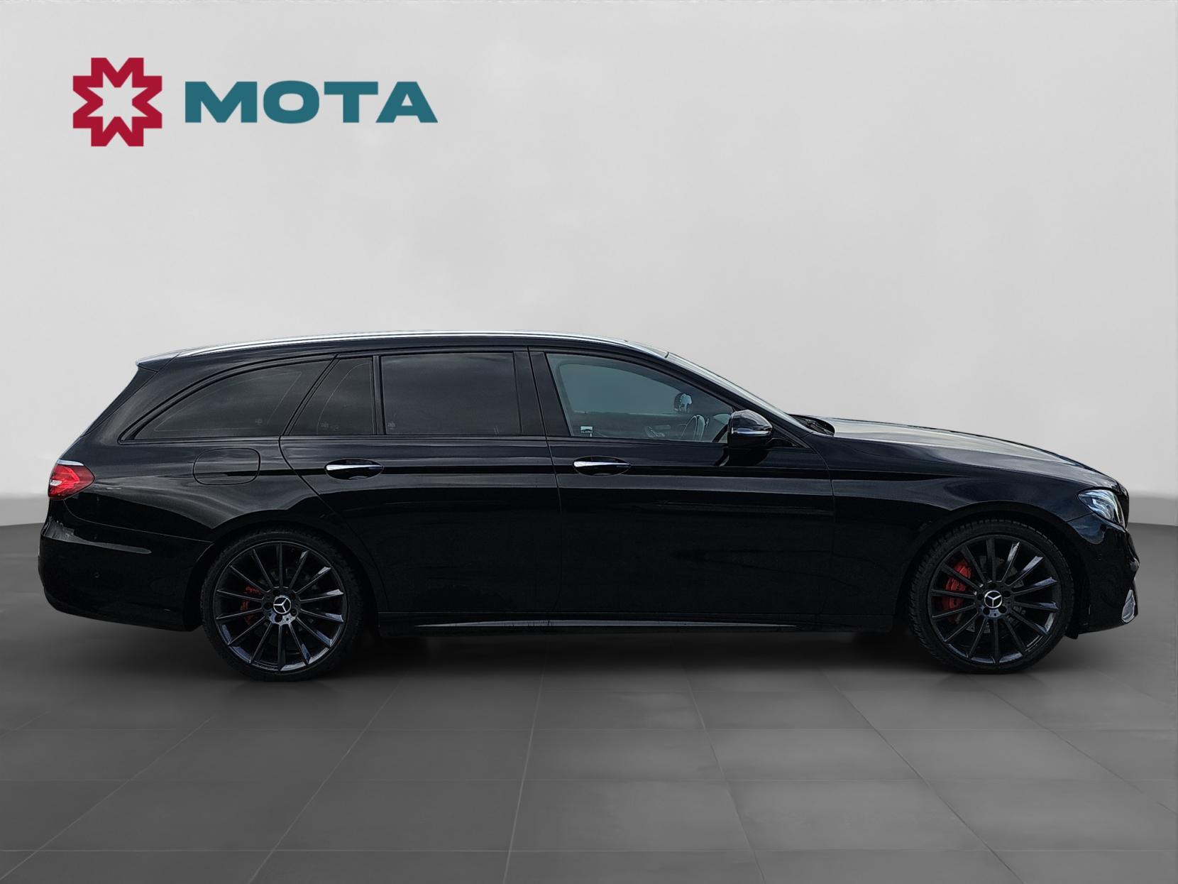 Mercedes-Benz E Class 2.0 E220d AMG Line (Premium) Estate 5dr Diesel G-Tronic+ Euro 6 (s/s) (194 ps)